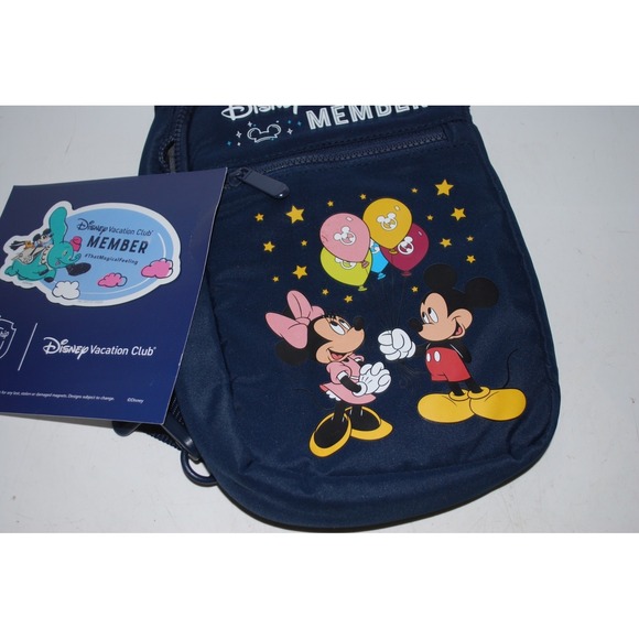 DVC Member Disney Vacation Club Navy Crossbody Sling Bag and Magnet - Picture 2 of 5